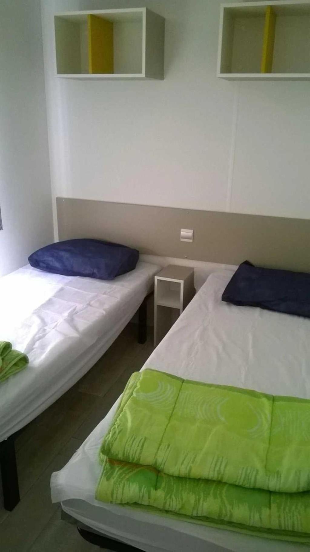 Camping 5 Etoiles - Piscine - Eeceff Le Bourg-dʼOisans Екстериор снимка